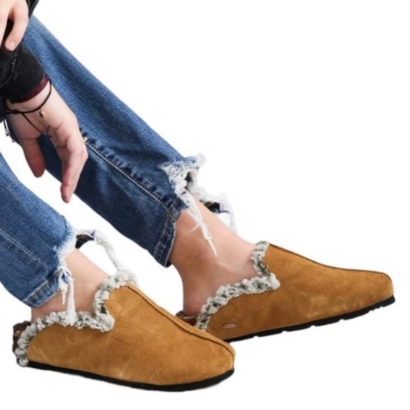 Free People Damon Cozy Suede Leather Faux Fur Mule NWT - Picture 9 of 9